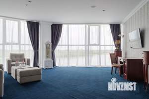 1-к квартира, посуточно, 130м2, 1/1 этаж