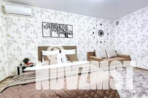 1-к квартира, посуточно, 35м2, 3/23 этаж