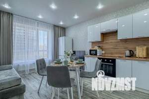 2-к квартира, посуточно, 43м2, 7/17 этаж