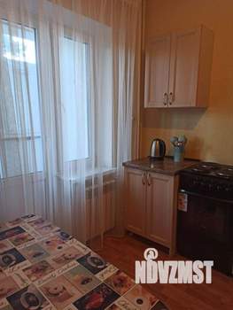 1-к квартира, посуточно, 35м2, 1/13 этаж