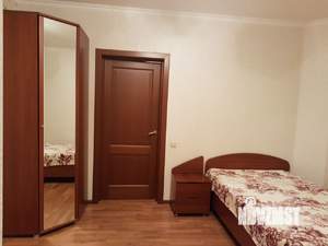 4-к квартира, посуточно, 150м2, 1/12 этаж