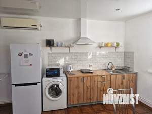 2-к квартира, посуточно, 49м2, 1/1 этаж