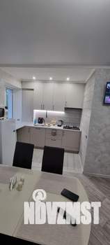 2-к квартира, посуточно, 45м2, 3/3 этаж