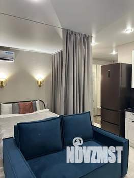 Студия квартира, посуточно, 32м2, 17/18 этаж