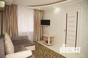 2-к квартира, посуточно, 45м2, 1/1 этаж