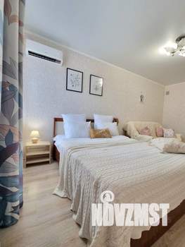 1-к квартира, посуточно, 40м2, 1/1 этаж