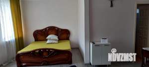 1-к квартира, посуточно, 30м2, 1/2 этаж