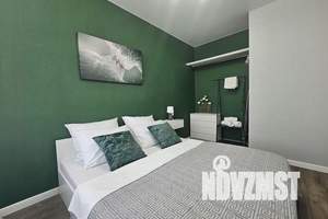 1-к квартира, посуточно, 39м2, 13/23 этаж