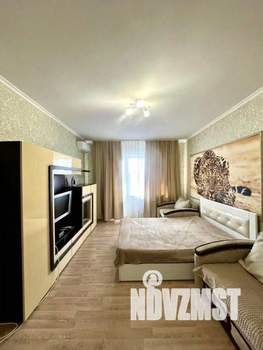 1-к квартира, посуточно, 50м2, 1/1 этаж