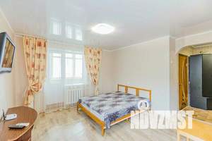 1-к квартира, посуточно, 40м2, 6/9 этаж