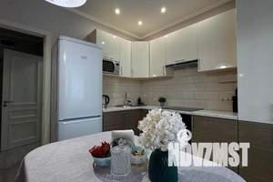 1-к квартира, посуточно, 37м2, 8/17 этаж