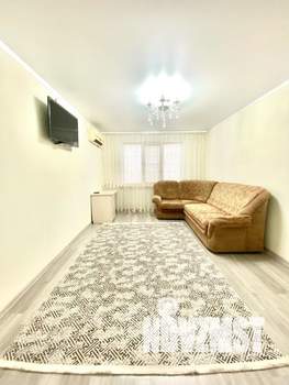 2-к квартира, посуточно, 54м2, 1/1 этаж