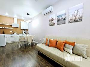 1-к квартира, посуточно, 42м2, 1/1 этаж