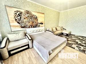 1-к квартира, посуточно, 50м2, 2/9 этаж