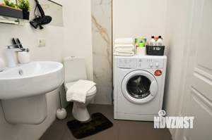 Студия квартира, посуточно, 32м2, 10/19 этаж