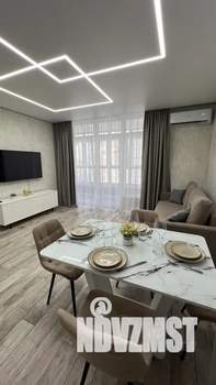 2-к квартира, посуточно, 60м2, 6/21 этаж