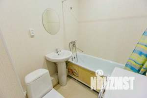 1-к квартира, посуточно, 40м2, 6/9 этаж