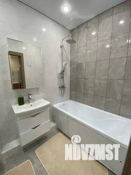 1-к квартира, посуточно, 35м2, 9/18 этаж