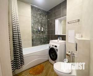 1-к квартира, посуточно, 36м2, 10/18 этаж