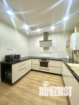 2-к квартира, посуточно, 62м2, 8/16 этаж