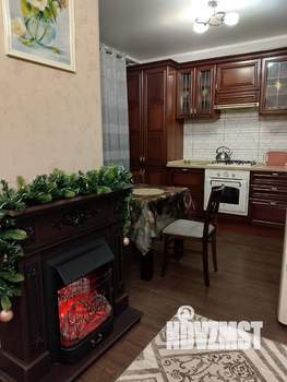 Студия квартира, посуточно, 40м2, 9/9 этаж