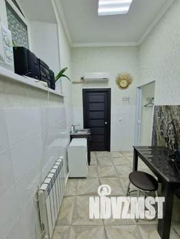 1-к квартира, посуточно, 32м2, 1/2 этаж