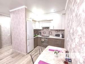 1-к квартира, посуточно, 37м2, 11/19 этаж