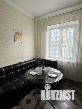 1-к квартира, посуточно, 40м2, 9/9 этаж