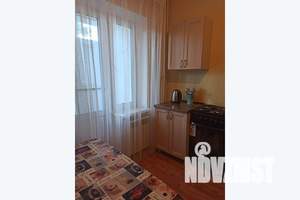 1-к квартира, посуточно, 35м2, 1/13 этаж