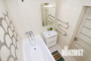 1-к квартира, посуточно, 70м2, 1/1 этаж