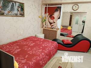 1-к квартира, посуточно, 35м2, 4/5 этаж