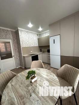 Студия квартира, посуточно, 52м2, 13/16 этаж