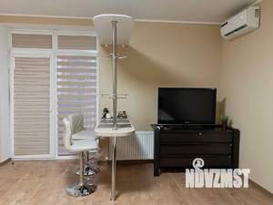 Студия квартира, посуточно, 36м2, 11/18 этаж