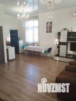 2-к квартира, посуточно, 60м2, 1/1 этаж