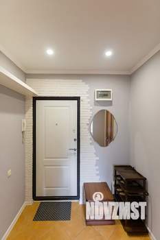 1-к квартира, посуточно, 40м2, 1/9 этаж