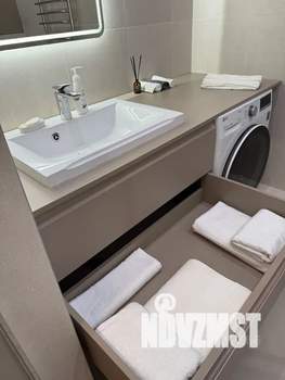 2-к квартира, посуточно, 47м2, 17/23 этаж