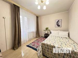 1-к квартира, посуточно, 50м2, 1/1 этаж