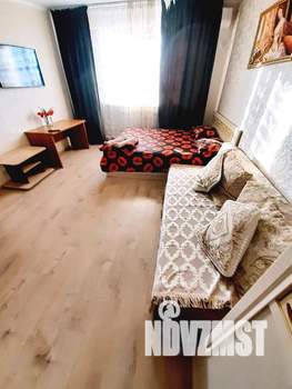 1-к квартира, посуточно, 42м2, 6/16 этаж