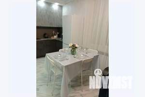 2-к квартира, посуточно, 40м2, 4/19 этаж