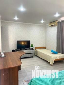 1-к квартира, посуточно, 35м2, 4/5 этаж