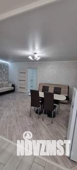 2-к квартира, посуточно, 45м2, 3/3 этаж