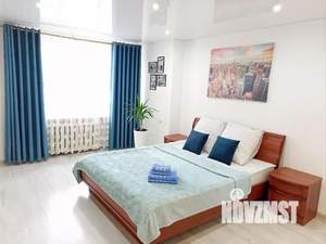 1-к квартира, посуточно, 33м2, 2/5 этаж