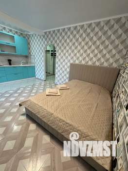 Студия квартира, посуточно, 32м2, 15/18 этаж