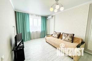 1-к квартира, посуточно, 50м2, 10/17 этаж