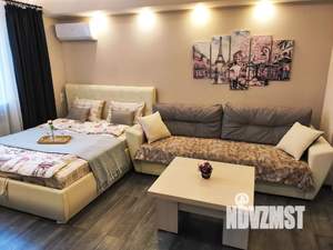 Студия квартира, посуточно, 30м2, 1/5 этаж