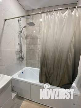 1-к квартира, посуточно, 35м2, 9/18 этаж