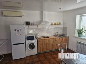 2-к квартира, посуточно, 49м2, 1/1 этаж