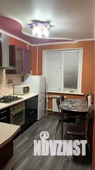 3-к квартира, посуточно, 80м2, 2/9 этаж