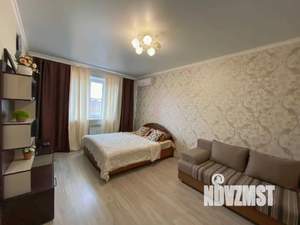 1-к квартира, посуточно, 40м2, 4/17 этаж