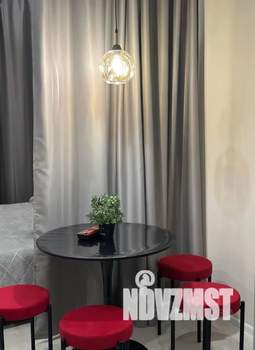Студия квартира, посуточно, 32м2, 17/18 этаж